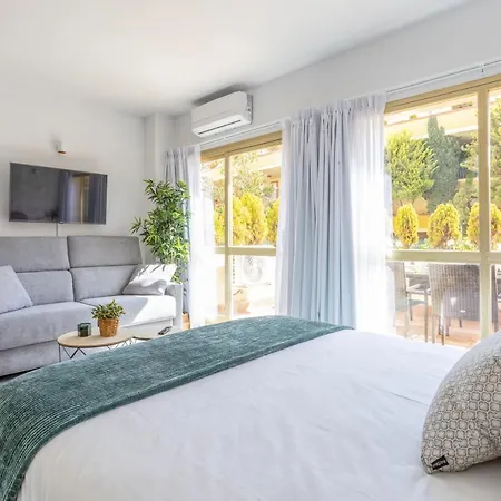 Apartment Oleholidays 303 Romana Playa Frente Al Mar Marbella