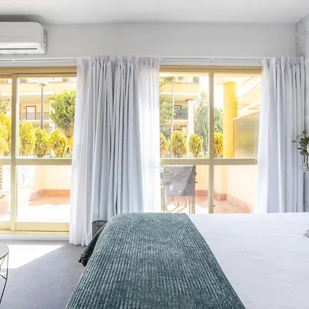 Oleholidays 303 Romana Playa Frente Al Mar Apartment *