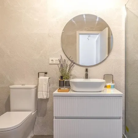 Apartment Oleholidays 303 Romana Playa Frente Al Mar Marbella